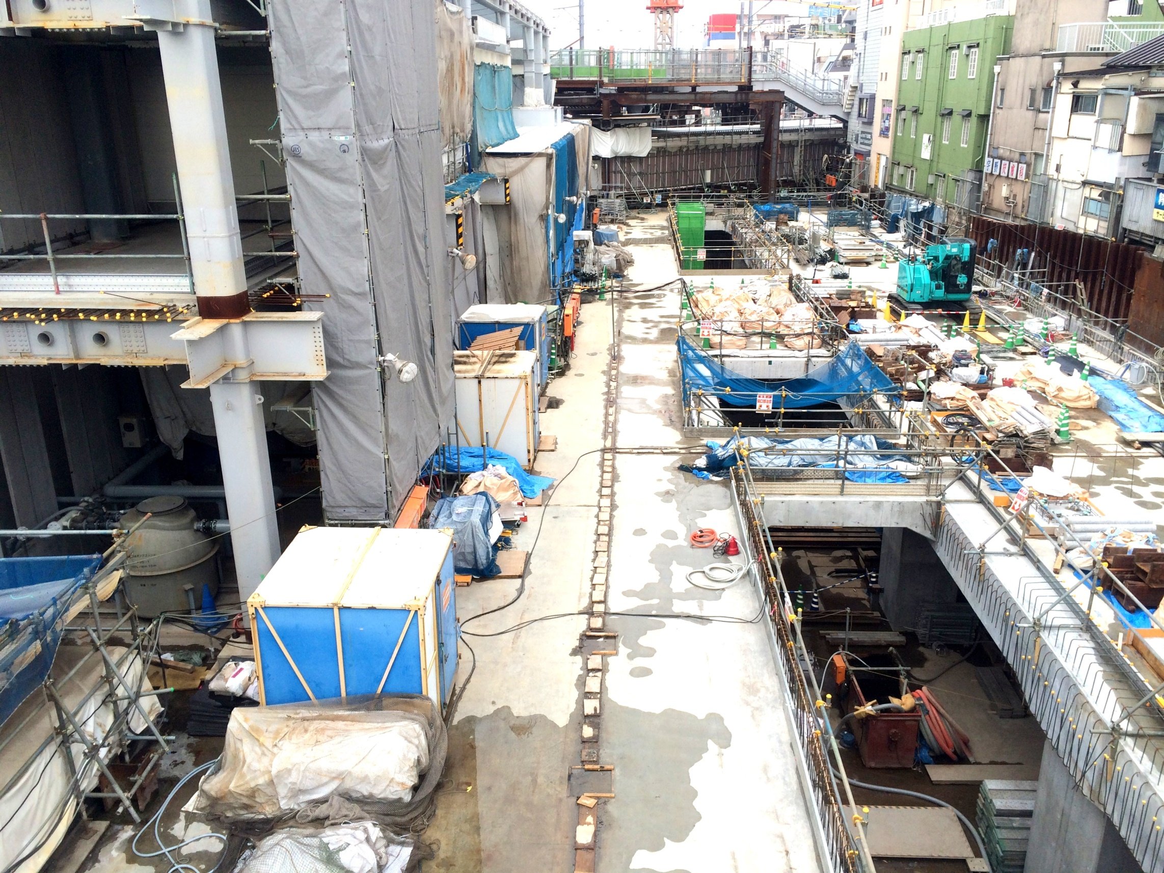2015年2月末現在の下北沢駅（下北沢コルティ(仮称)→「シモキタエキウエ」）工事状況